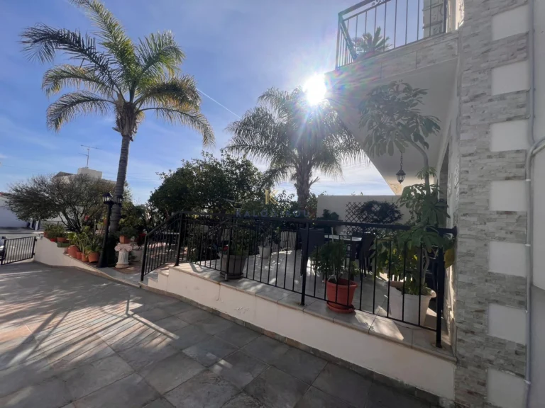 3 Bedroom House for Sale in Oroklini, Larnaca District