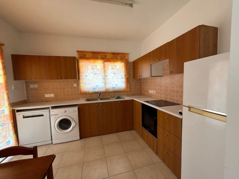 3 Bedroom House for Sale in Monagroulli, Limassol District