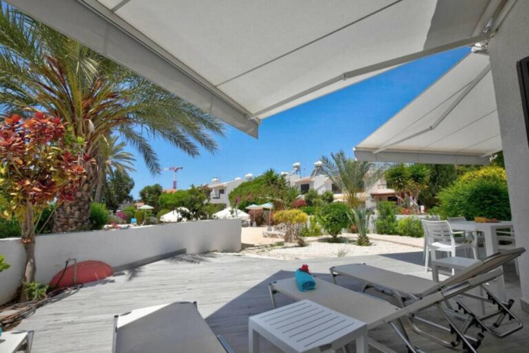 2 Bedroom Apartment for Rent in Kato Paphos