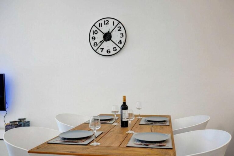 2 Bedroom Apartment for Rent in Kato Paphos